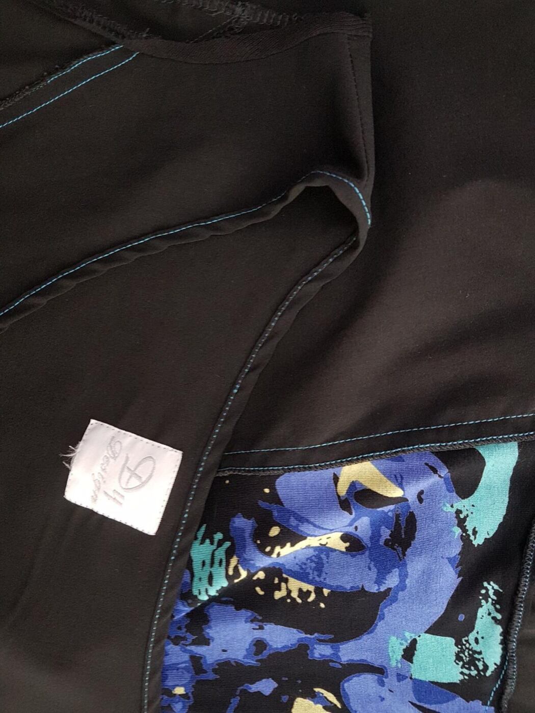 Dy Design Rozmiar M Kolor Czarny Okrągły dekolt Sukienka Mini Bezrękawnik Krótka Dy Design Rozmiar M Kolor Czarny Okrągły dekolt Sukienka Mini Bezrękawnik Krótka