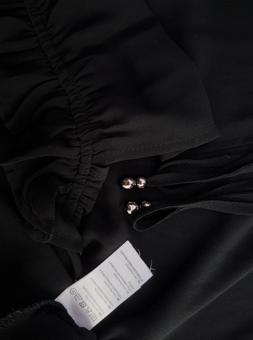 20190710_144027.jpg BIK BOK Rozmiar M Kolor Czarny Keyhole Crew Neck Bluzka Peplum Długi rękaw