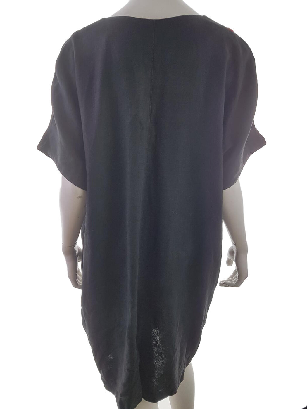 Vintage Rozmiar 44 Kolor Czarny W serek Sukienka Prostokątna Krótki rękaw Midi Materiał Len 100% Vintage Rozmiar 44 Kolor Czarny W serek Sukienka Prostokątna Krótki rękaw Midi Materiał Len 100%