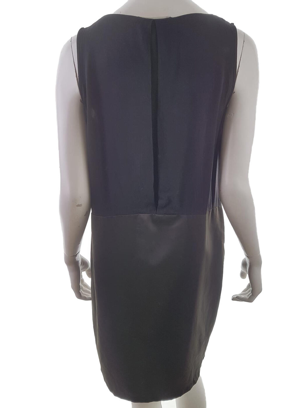 Won hundred Rozmiar 38 Kolor Czarny Okrągły dekolt Sukienka Sheath Bezrękawnik Do Kolan Materiał Wiskoza 100% Won hundred Rozmiar 38 Kolor Czarny Okrągły dekolt Sukienka Sheath Bezrękawnik Do Kolan Materiał Wiskoza 100%