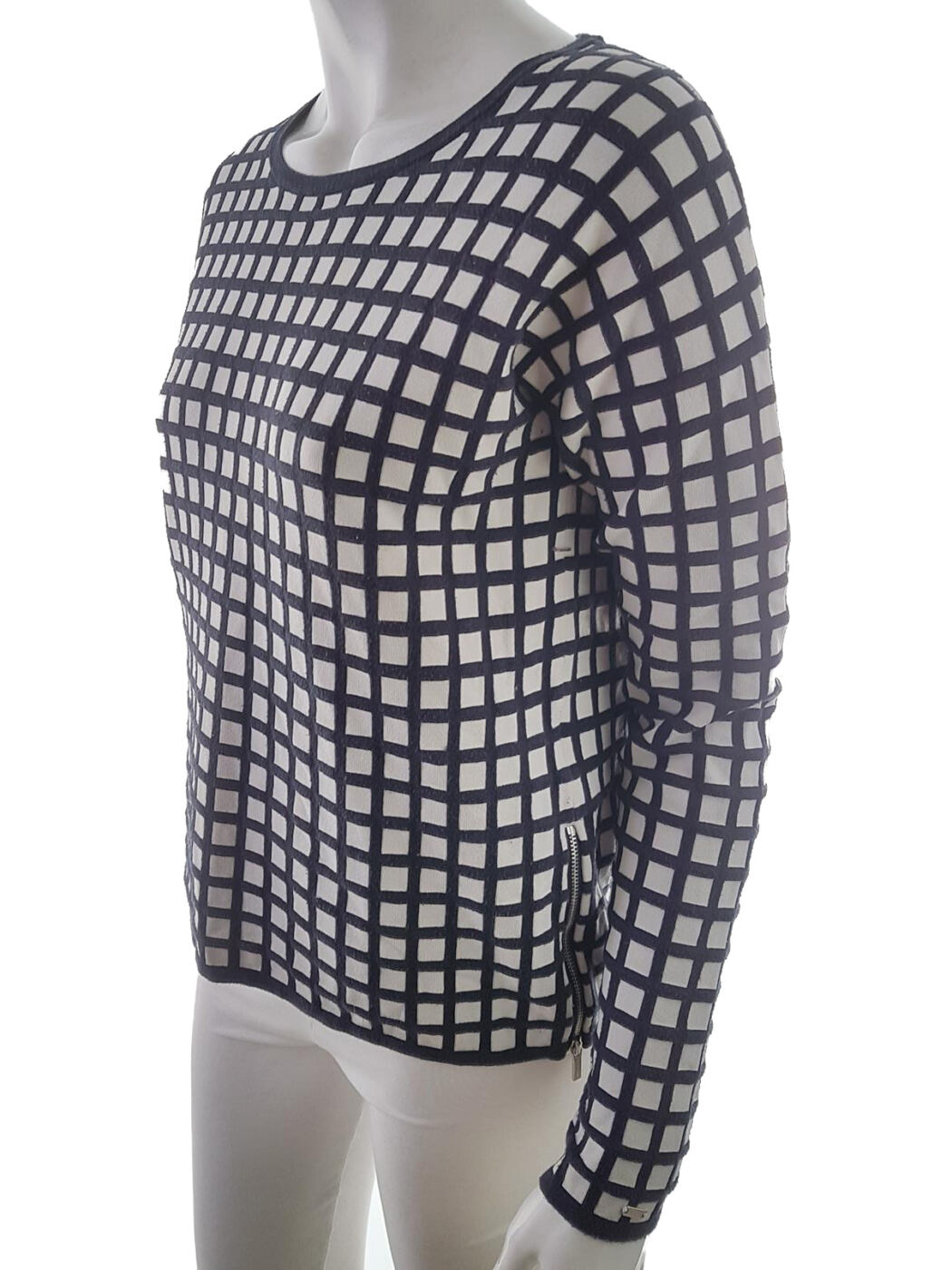 20190711_144739.jpg Tommy hilfiger Rozmiar S Kolor Granatowy Krata Okrągły dekolt Sweter Długi rękaw Materiał Bawełna Cienka dzianina