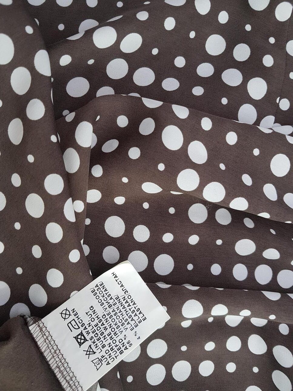 Erfo Original Rozmiar 40 Kolor Brązowy Grochy Okrągły dekolt Tunika Bluzka Długi rękaw Materiał Wiskoza Erfo Original Rozmiar 40 Kolor Brązowy Grochy Okrągły dekolt Tunika Bluzka Długi rękaw Materiał Wiskoza