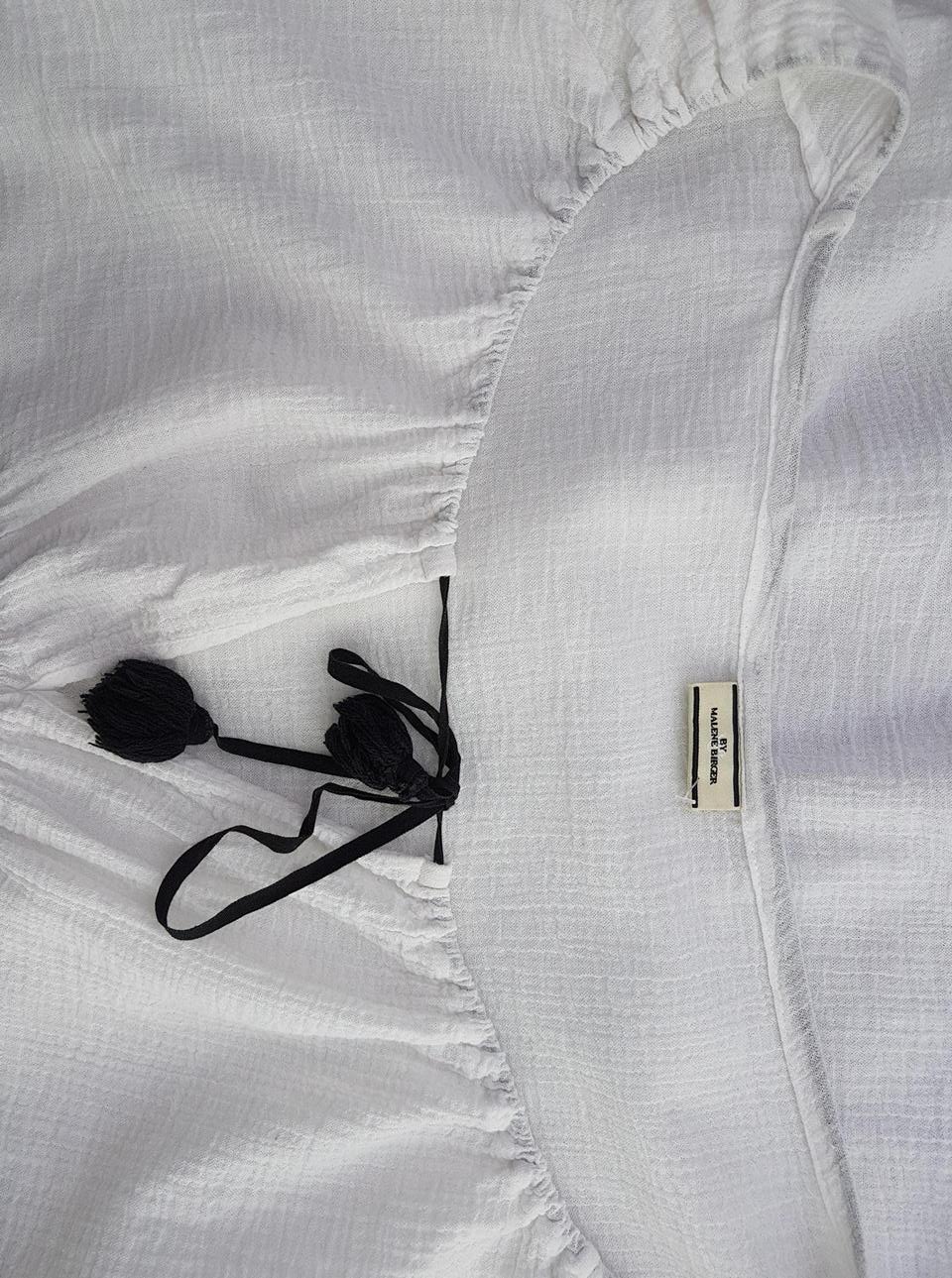 20190712_142128.jpg BY MALENE BIRGER Rozmiar 38 Kolor Biały Keyhole Crew Neck Bluzka Rękaw 3/4