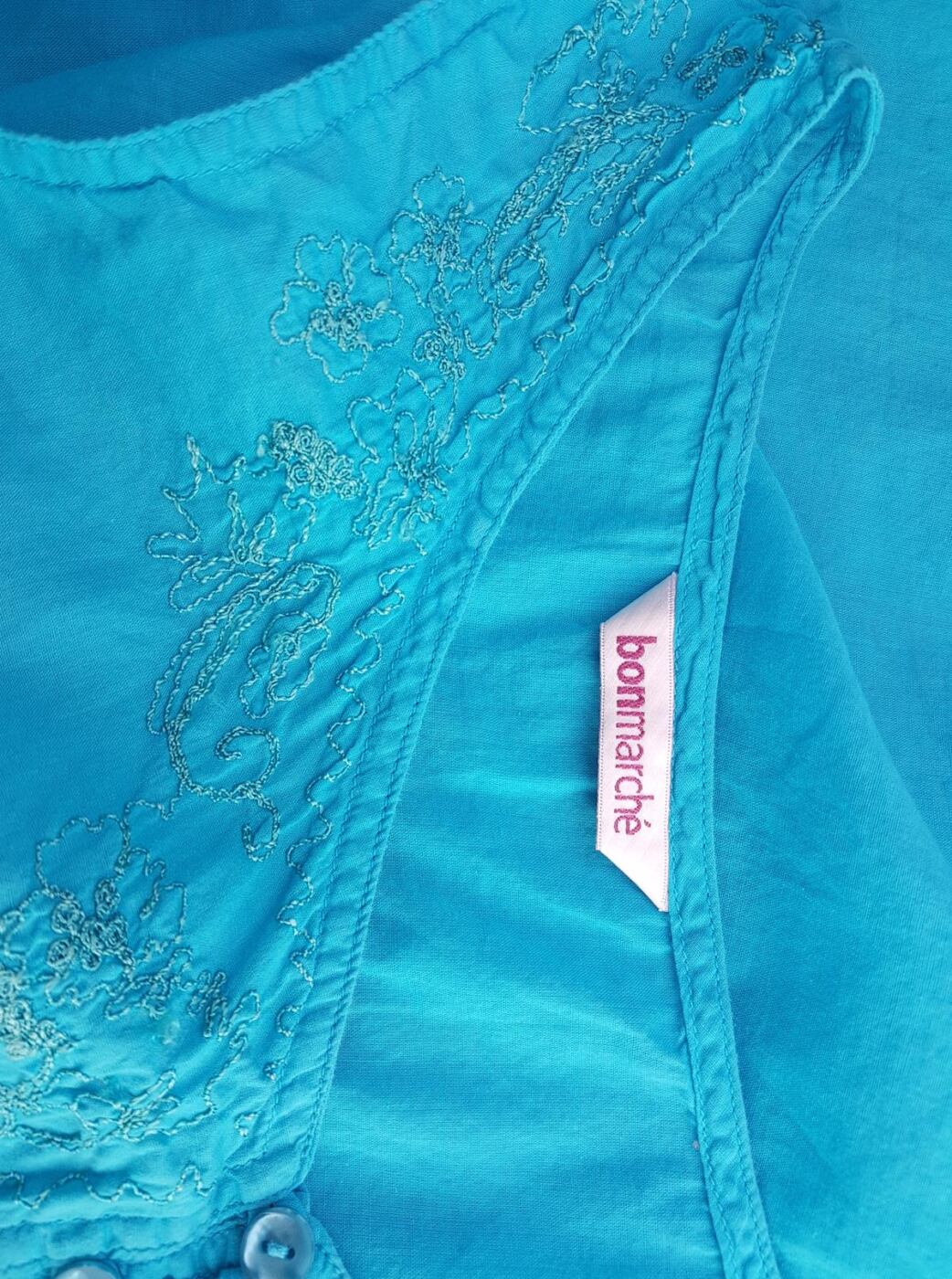 20190715_111910.jpg BONMARCHE Rozmiar 18 Kolor Niebieski W serek Bluzka Zapinana Bezrękawnik Materiał Bawełna 100%