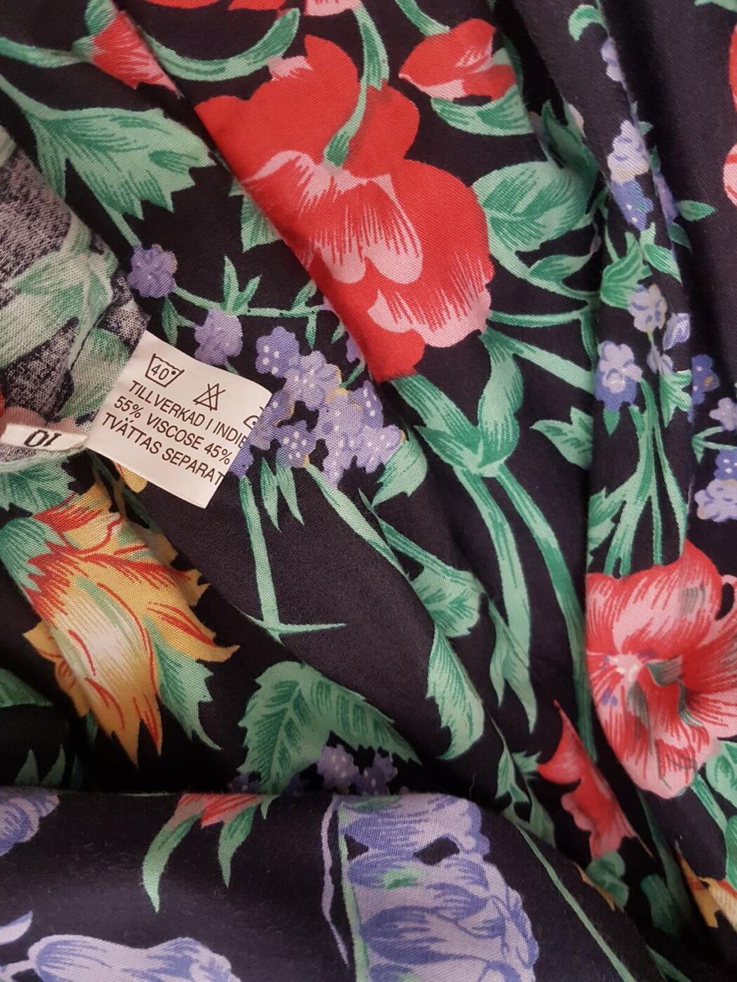 Vintage Rozmiar 38 Kolor Czarny Kwadratowy dekolt Sukienka Maxi Krótki rękaw Długa Materiał Wiskoza