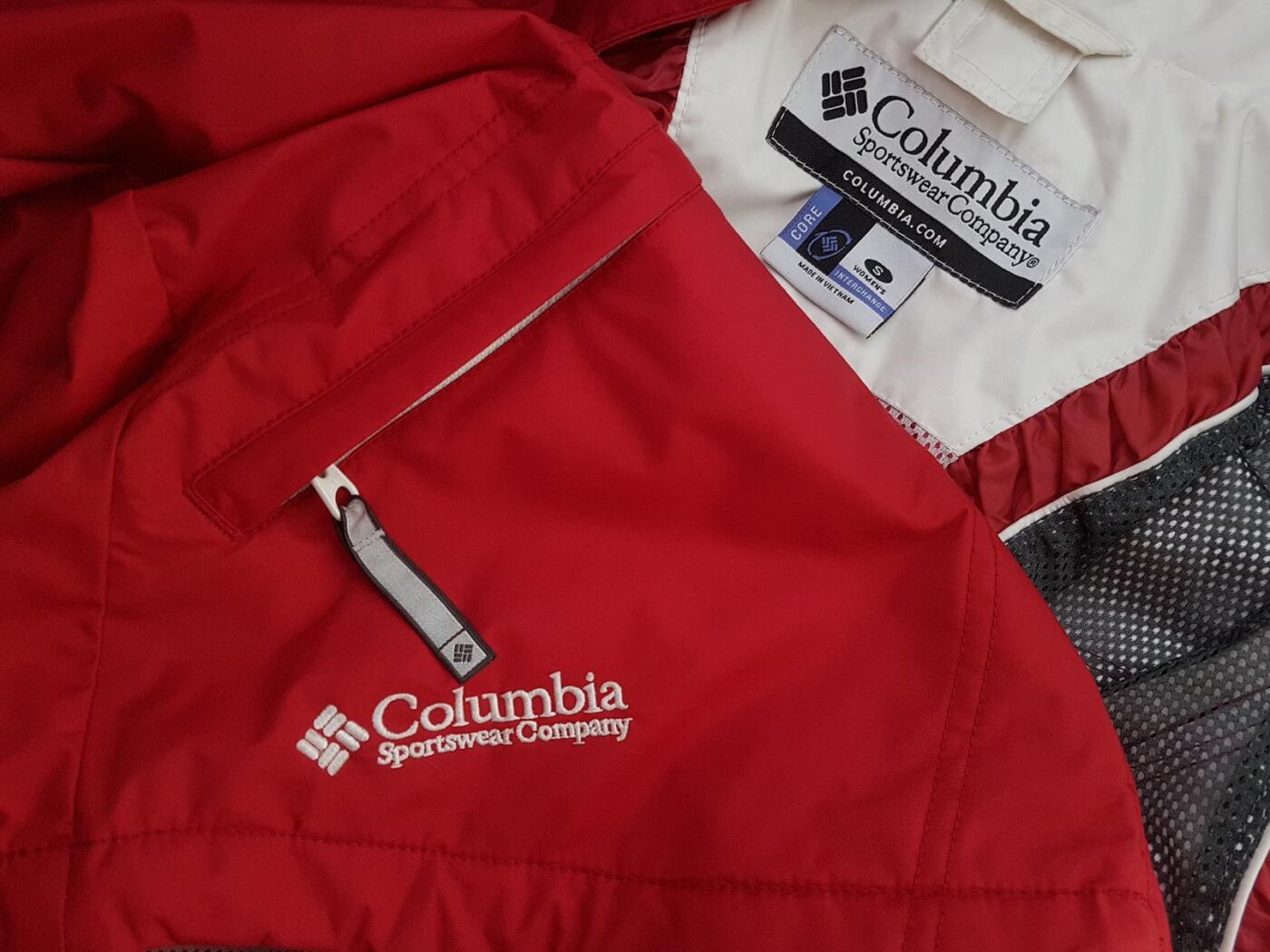 20190722_093848.jpg COLUMBIA Rozmiar S Kolor Czerwony Kurtka Długi rękaw