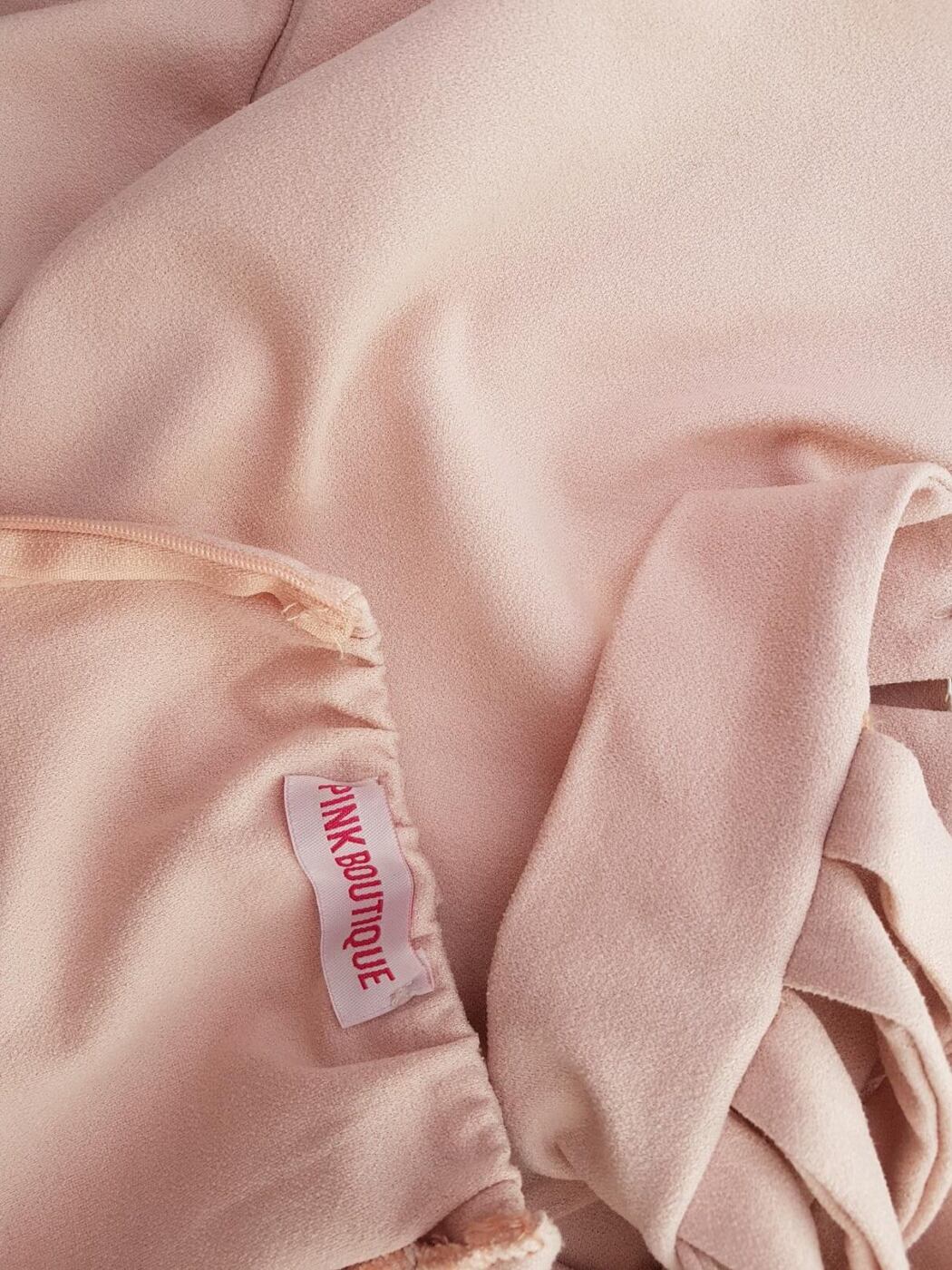PINK BOUTIQUE Rozmiar 10 (38) Kolor Różowy Halter Suknia Balowa Sukienka Wieczorowa Bezrękawnik Midi PINK BOUTIQUE Rozmiar 10 (38) Kolor Różowy Halter Suknia Balowa Sukienka Wieczorowa Bezrękawnik Midi