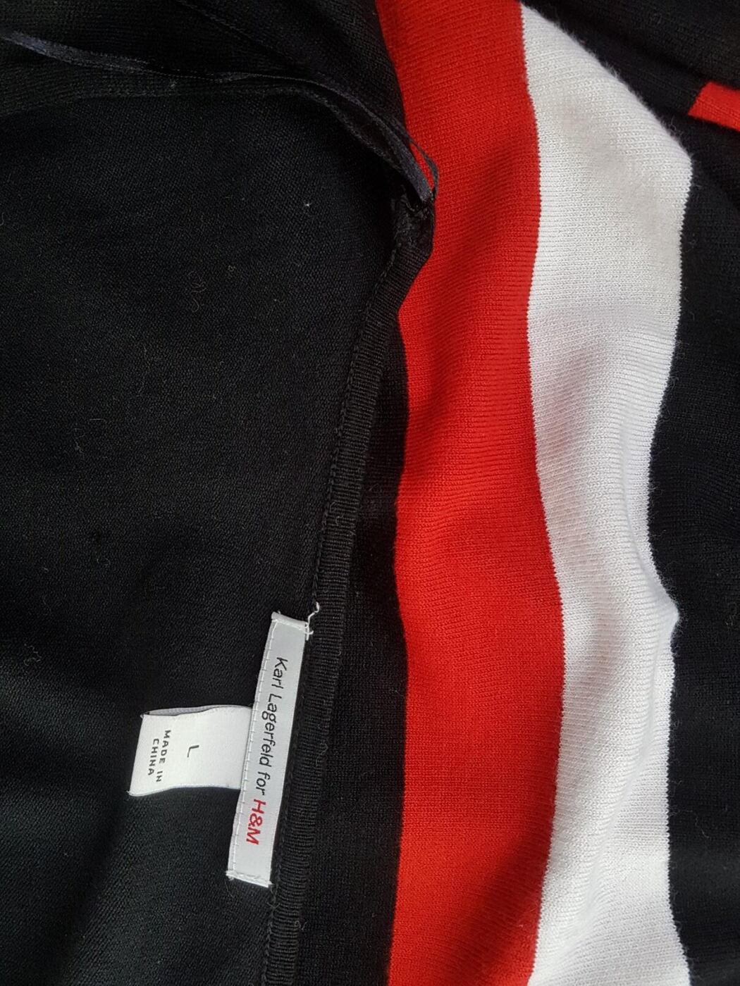 Rozmiar L Kolor Czarny Dekolt U Sukienka Sweterkowa Długi rękaw Krótka Materiał Wiskoza Rozmiar L Kolor Czarny Dekolt U Sukienka Sweterkowa Długi rękaw Krótka Materiał Wiskoza