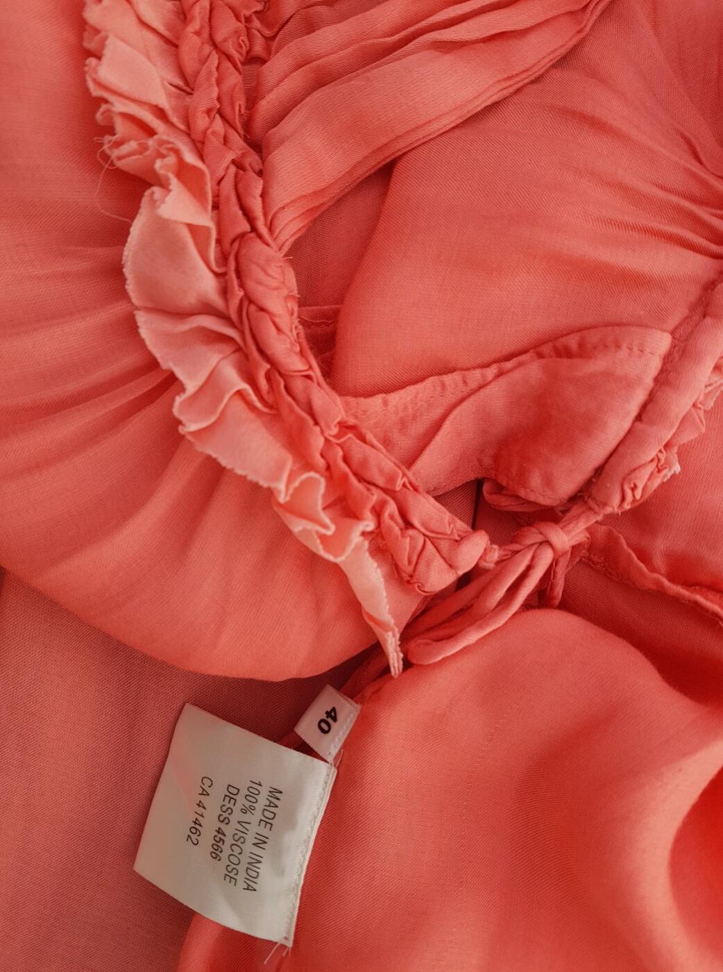 20190725_125138.jpg BZR Rozmiar 40 Kolor Różowy Keyhole Crew Neck Bluzka Krótki rękaw Materiał Wiskoza 100%