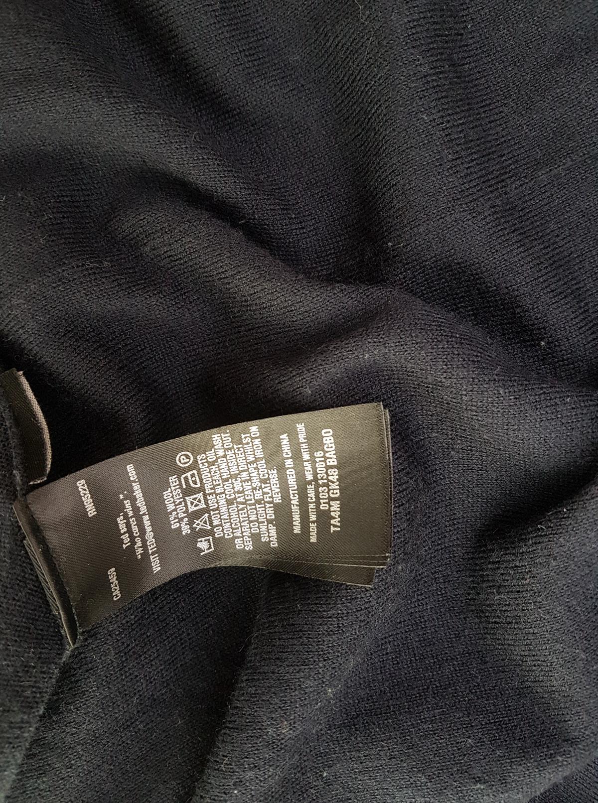 20190726_110514.jpg Ted Baker Rozmiar 4 Kolor Granatowy Męski Sweter Długi rękaw Materiał Wełna