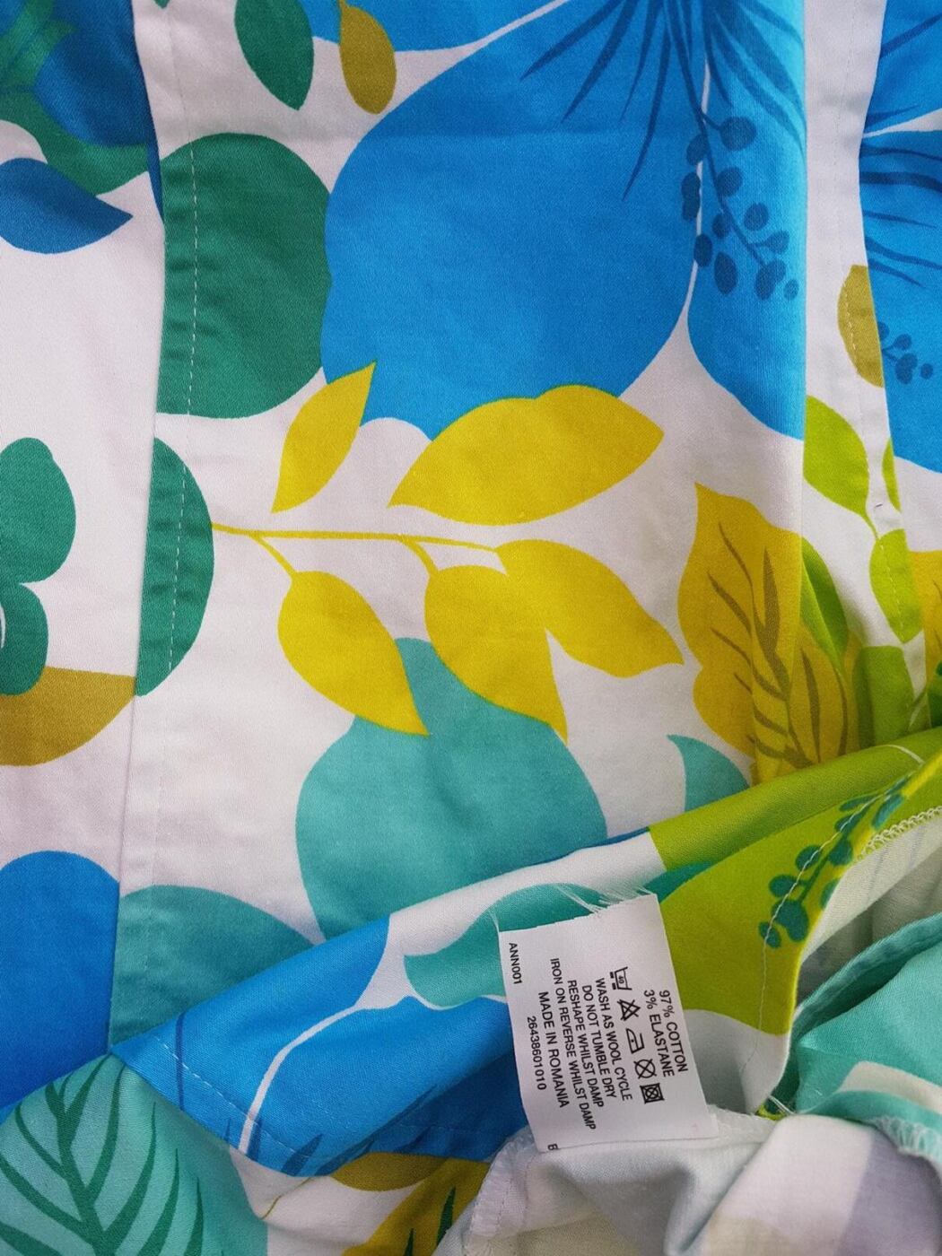 Vintage Rozmiar S Kolor Zielony Okrągły dekolt Sukienka Letnia Bezrękawnik Do Kolan Materiał Bawełna