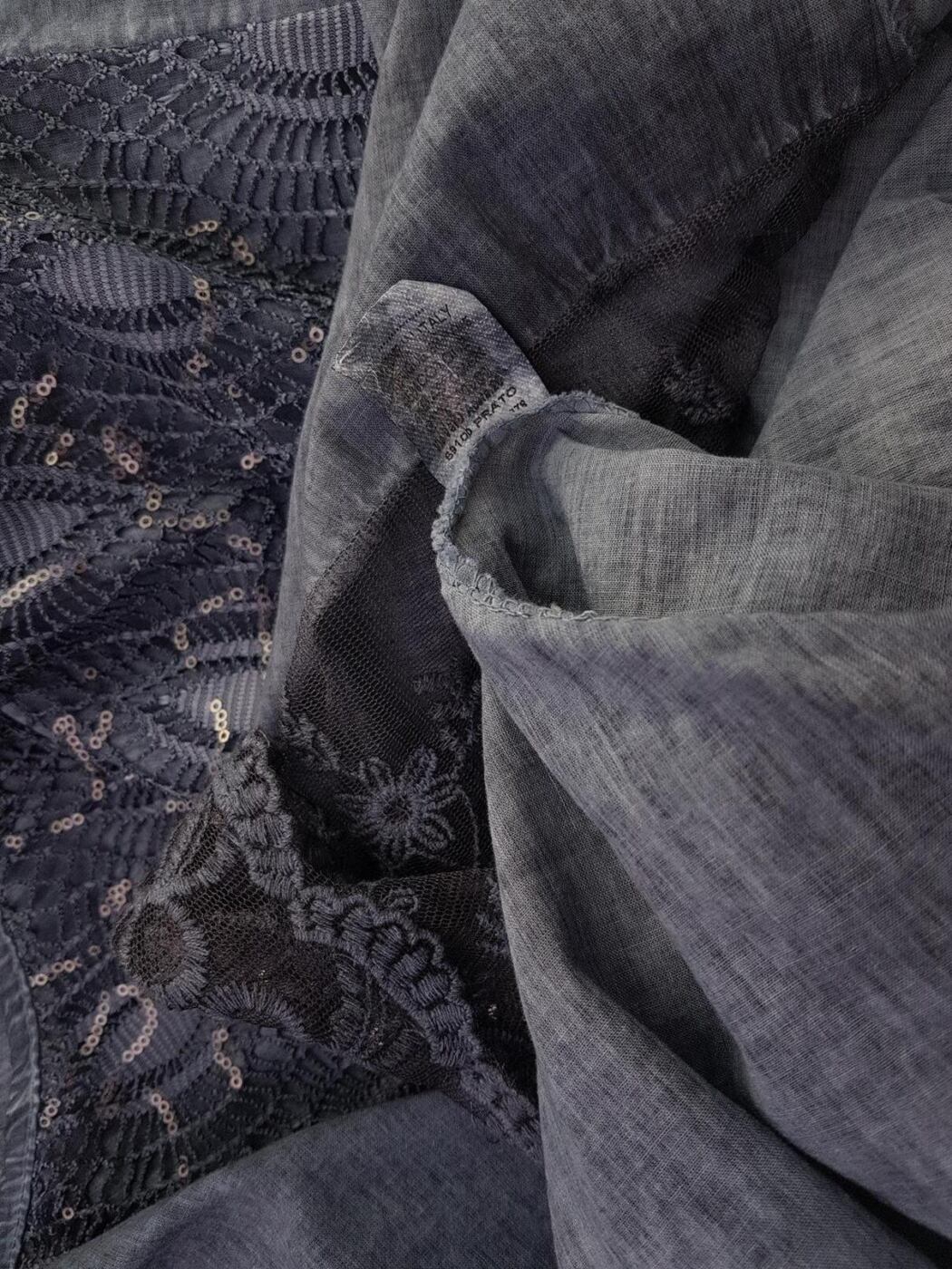 Italy Rozmiar XL/XXL Kolor Granatowy Okrągły dekolt Tunika Bluzka Rękaw 3/4 Italy Rozmiar XL/XXL Kolor Granatowy Okrągły dekolt Tunika Bluzka Rękaw 3/4