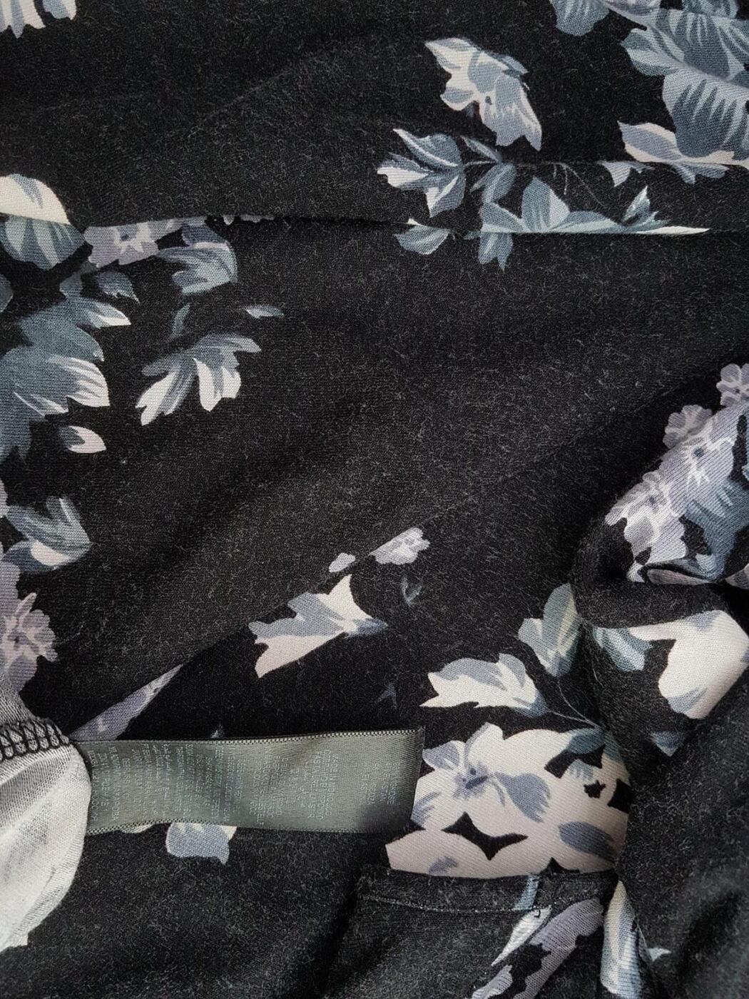 DEBENHAMS Rozmiar 40 Kolor Czarny W serek Sukienka A-Line Rękaw 3/4 Midi Materiał Wiskoza DEBENHAMS Rozmiar 40 Kolor Czarny W serek Sukienka A-Line Rękaw 3/4 Midi Materiał Wiskoza