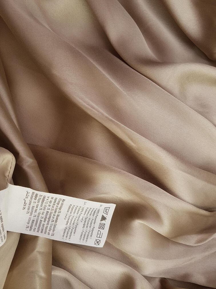 Vero moda Rozmiar M Kolor Beżowy Okrągły dekolt Sukienka Prostokątna Krótki rękaw Do Kolan