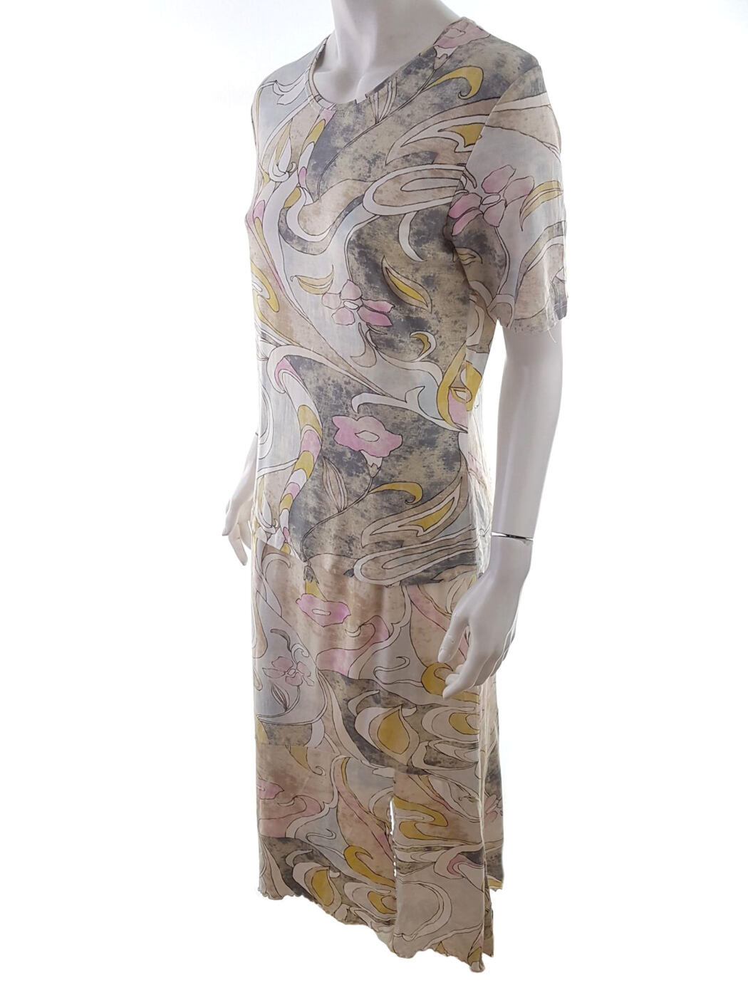 Concept UK Rozmiar L Kolor Beżowy Okrągły dekolt Sukienka Sheath Krótki rękaw Midi Materiał Wiskoza Concept UK Rozmiar L Kolor Beżowy Okrągły dekolt Sukienka Sheath Krótki rękaw Midi Materiał Wiskoza