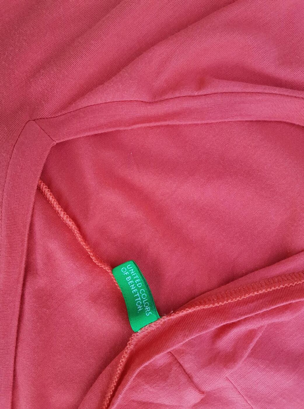 20190809_122520.jpg United colors benetton Rozmiar M Kolor Pomarańczowy W serek T-Shirt Krótki rękaw Materiał Wiskoza