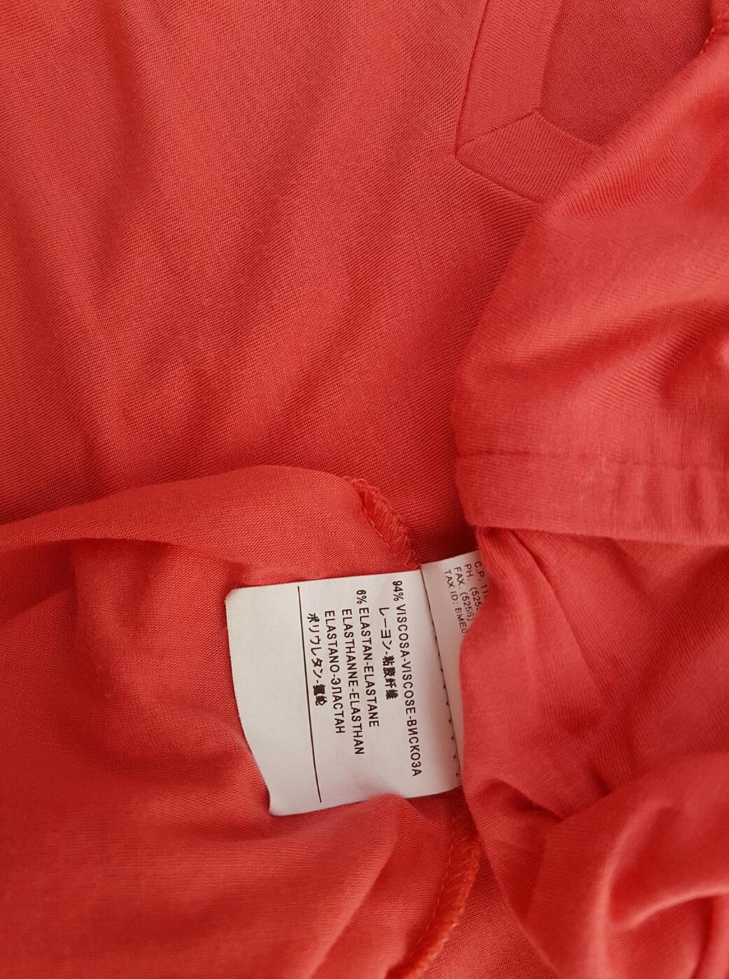 20190809_122535.jpg United colors benetton Rozmiar M Kolor Pomarańczowy W serek T-Shirt Krótki rękaw Materiał Wiskoza