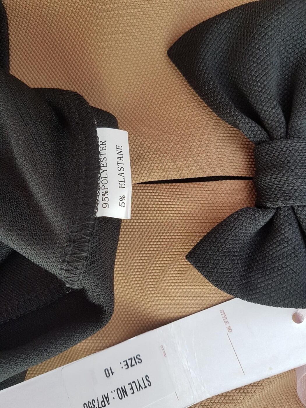 Angel Paris Rozmiar 38 Kolor Czarny Okrągły dekolt Sukienka Mini Krótki rękaw Krótka Angel Paris Rozmiar 38 Kolor Czarny Okrągły dekolt Sukienka Mini Krótki rękaw Krótka