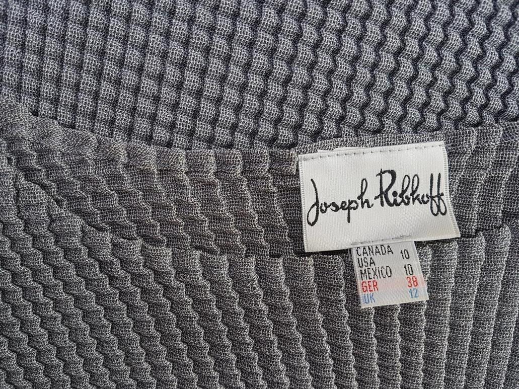 20190819_140345.jpg Joseph Ribkoff Rozmiar 38 Kolor Szary Okrągły dekolt Bluzka Bezrękawnik