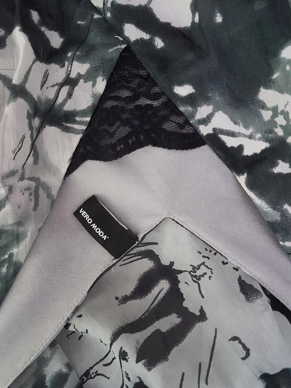 Vero moda Rozmiar L Kolor Szary Kwadratowy dekolt Sukienka Sheath Bezrękawnik Do Kolan Vero moda Rozmiar L Kolor Szary Kwadratowy dekolt Sukienka Sheath Bezrękawnik Do Kolan