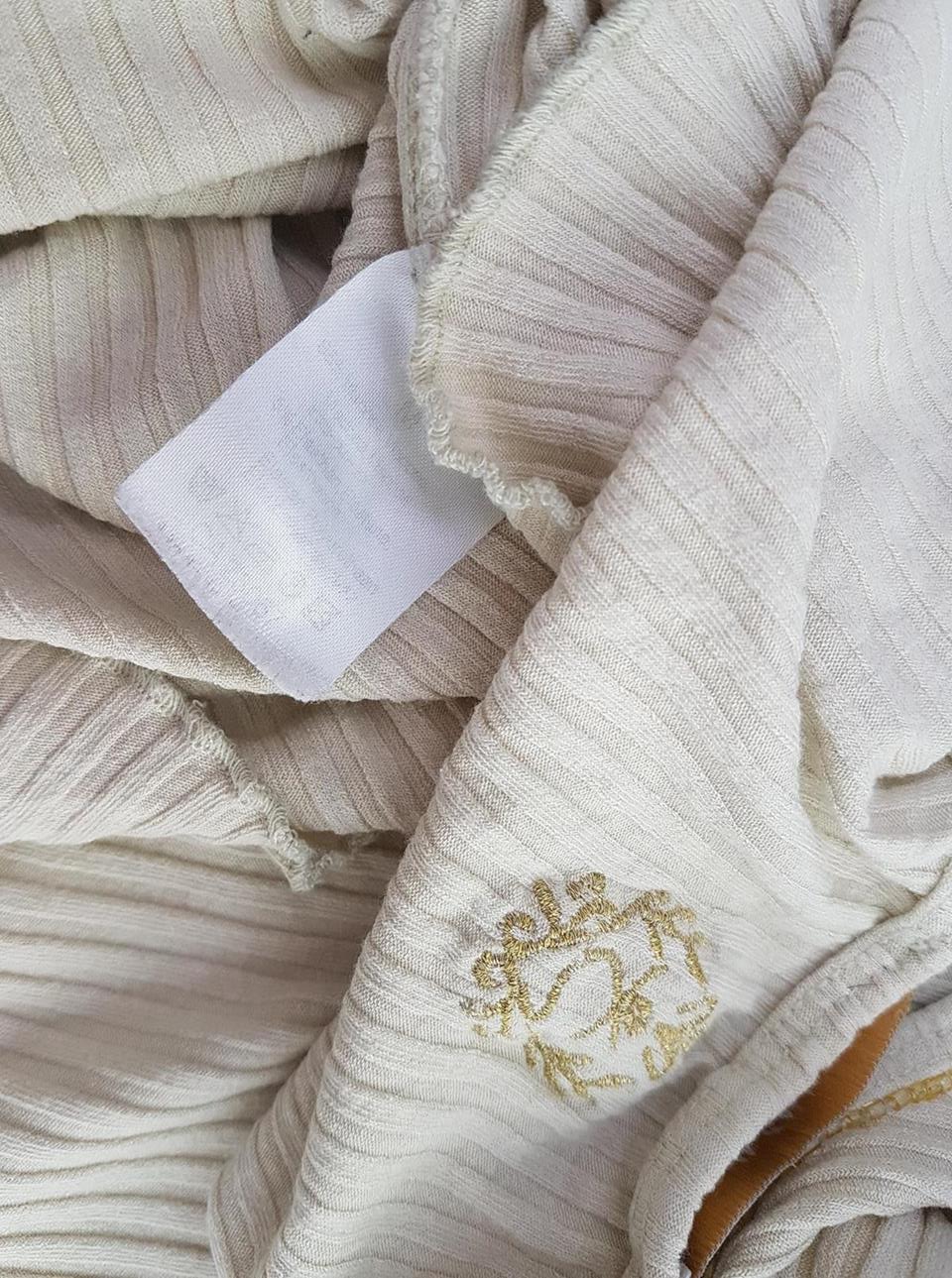 20190822_115555_0.jpg Elisa cavaletti Rozmiar M Kolor Miętowy Okrągły dekolt Bluzka Bezrękawnik Materiał Wiskoza