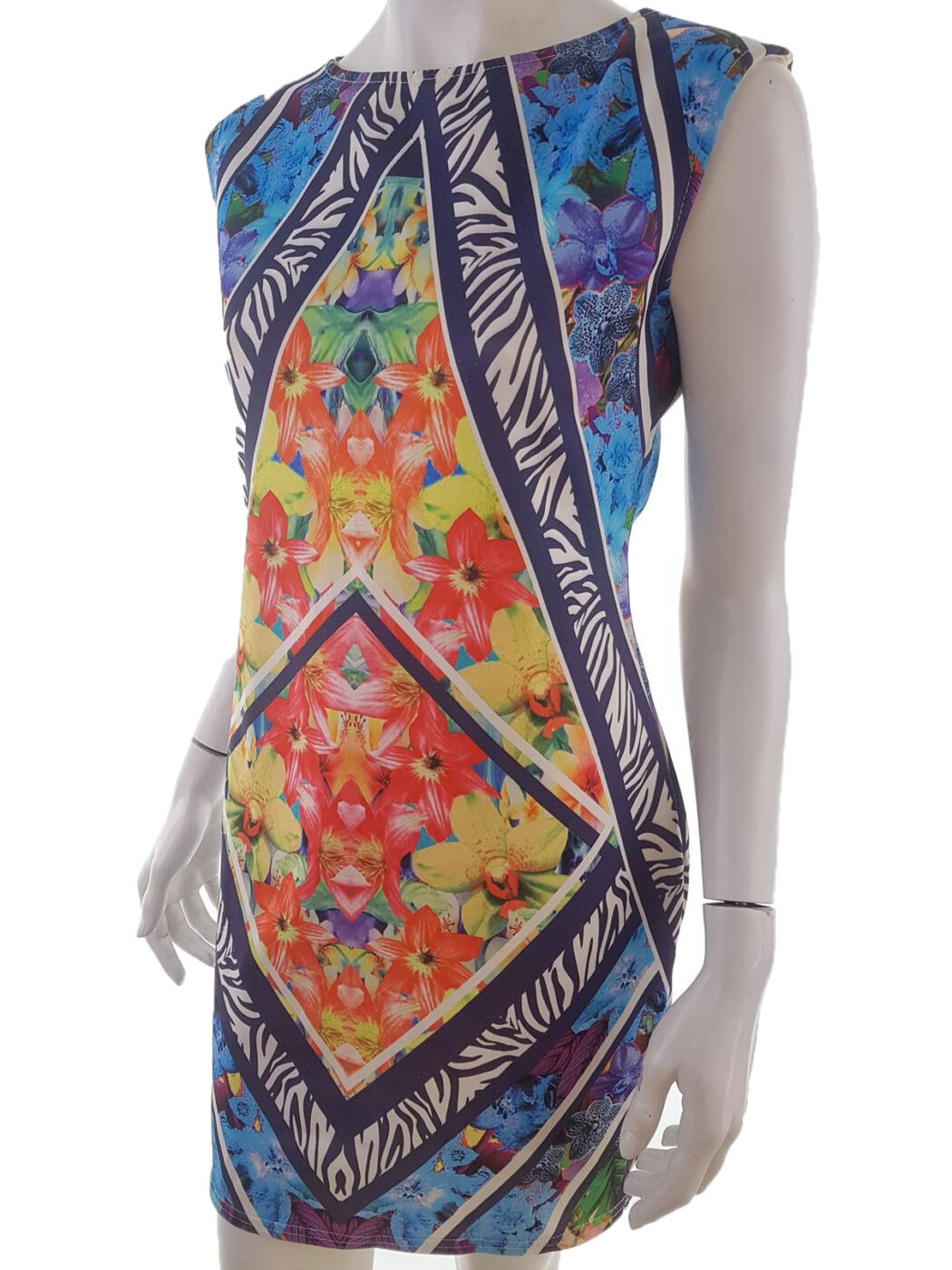Bebo Rozmiar 40(UK12) Kolor Czerwony Okrągły dekolt Sukienka Bodycon Bezrękawnik Do Kolan Bebo Rozmiar 40(UK12) Kolor Czerwony Okrągły dekolt Sukienka Bodycon Bezrękawnik Do Kolan