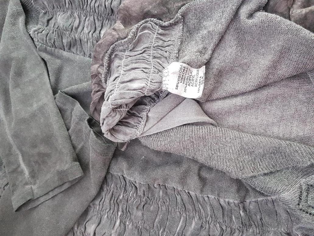 Vintage Rozmiar 44 Kolor Brązowy Okrągły dekolt Tunika Bluzka Długi rękaw Materiał Wiskoza Vintage Rozmiar 44 Kolor Brązowy Okrągły dekolt Tunika Bluzka Długi rękaw Materiał Wiskoza