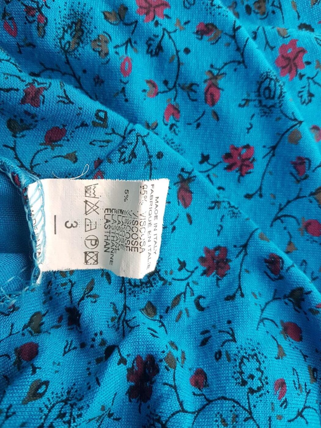 ITALY Rozmiar XL Kolor Niebieski Okrągły dekolt Sukienka Prostokątna Krótki rękaw Do Kolan Materiał Wiskoza ITALY Rozmiar XL Kolor Niebieski Okrągły dekolt Sukienka Prostokątna Krótki rękaw Do Kolan Materiał Wiskoza