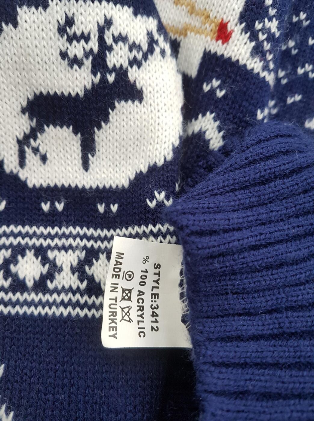 20191113_153254.jpg Merry Christmas Rozmiar L/XL Kolor Granatowy Crew Neck Sweter Świąteczny Gwiazdka Długi rękaw Materiał Akryl Gruba dzianina