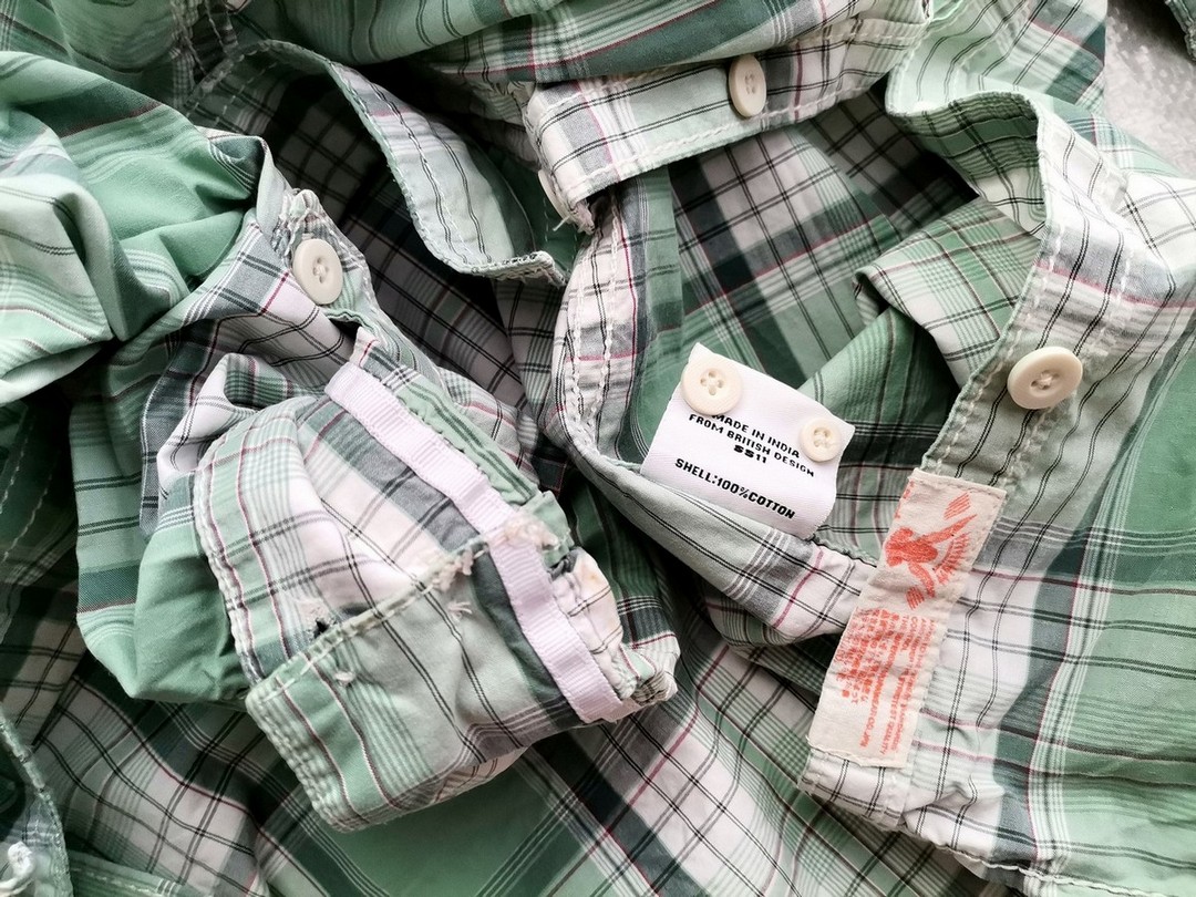 Superdry Rozmiar M Kolor Zielony Krata Kołnierz Tunika Zapinana Bluzka Długi rękaw Materiał Bawełna 100% Superdry Rozmiar M Kolor Zielony Krata Kołnierz Tunika Zapinana Bluzka Długi rękaw Materiał Bawełna 100%