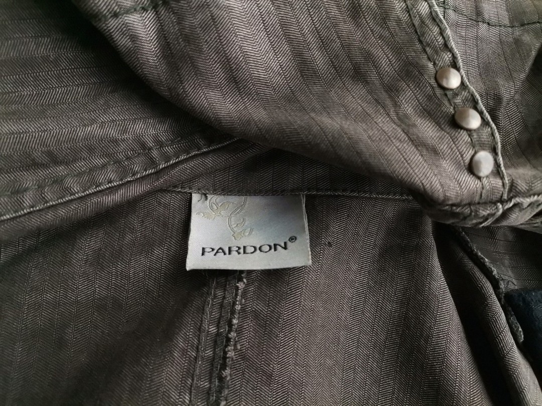IMG_20200817_130046.jpg Pardon Rozmiar 44 Kolor Khaki Kołnierz Żakiet z zapięciem Długi rękaw Materiał Tencel 100%