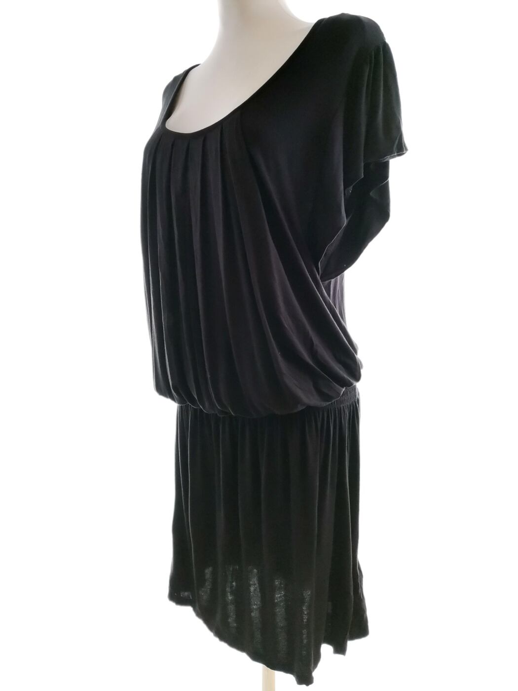 Colline Rozmiar 42/44 Kolor Czarny Okrągły dekolt Sukienka Blouson Krótki rękaw Midi Materiał Wiskoza Colline Rozmiar 42/44 Kolor Czarny Okrągły dekolt Sukienka Blouson Krótki rękaw Midi Materiał Wiskoza