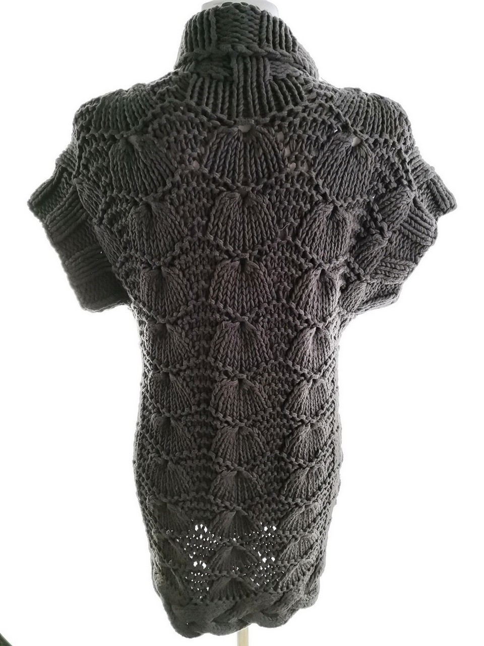 IMG_20200909_154934.jpg Ted Baker Rozmiar 3 (M/L) Kolor Szary Golf Peleryna Kardigan Krótki rękaw Materiał Bawełna 100% Cienka dzianina