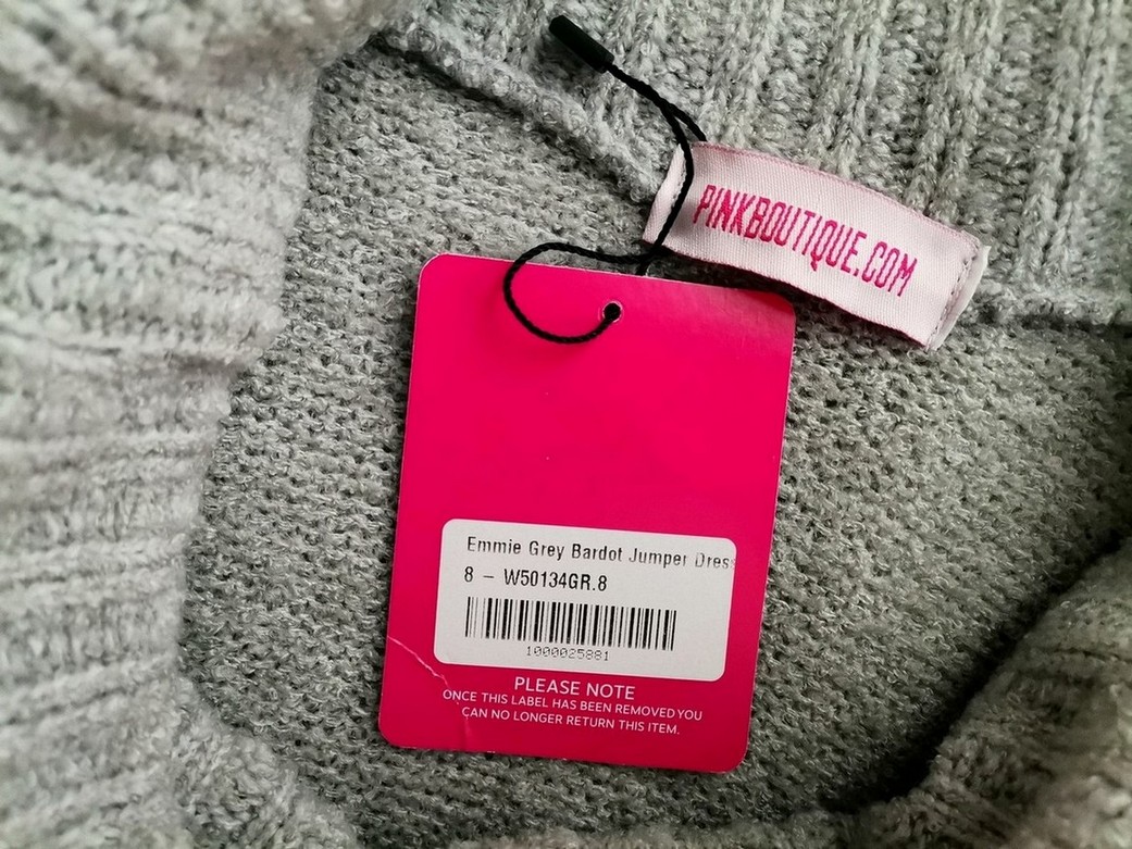 PINK BOUTIQUE Rozmiar 8 (36) Kolor Szary Drapowany dekolt Sukienka Sweterkowa Długi rękaw Krótka Materiał Akryl PINK BOUTIQUE Rozmiar 8 (36) Kolor Szary Drapowany dekolt Sukienka Sweterkowa Długi rękaw Krótka Materiał Akryl
