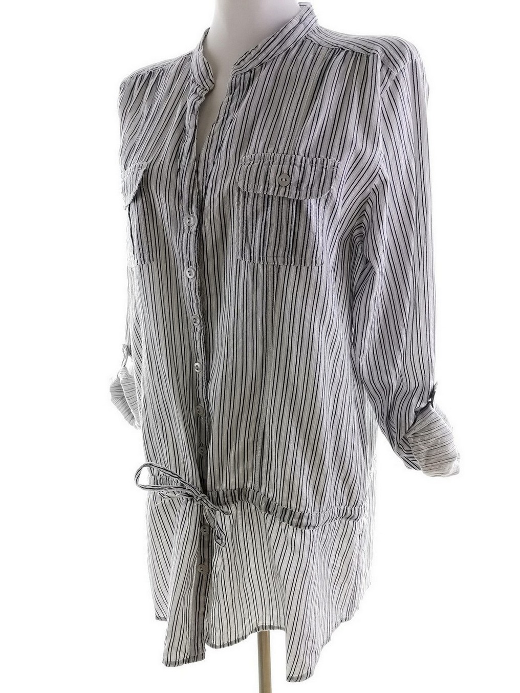 Dorothy perkins Rozmiar 16 (44) Kolor Niebieski Pasy Split Crew Neck Tunika Zapinana Bluzka Długi rękaw Materiał Bawełna Dorothy perkins Rozmiar 16 (44) Kolor Niebieski Pasy Split Crew Neck Tunika Zapinana Bluzka Długi rękaw Materiał Bawełna