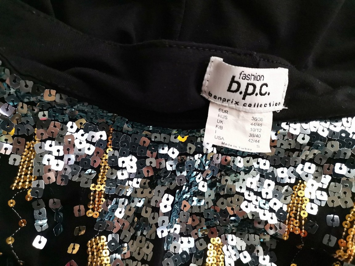 Bonprix Rozmiar 36 / 38 Kolor Czarny Kwadratowy dekolt Sukienka Ołówkowa Rękaw 3/4 Do Kolan Materiał Wiskoza