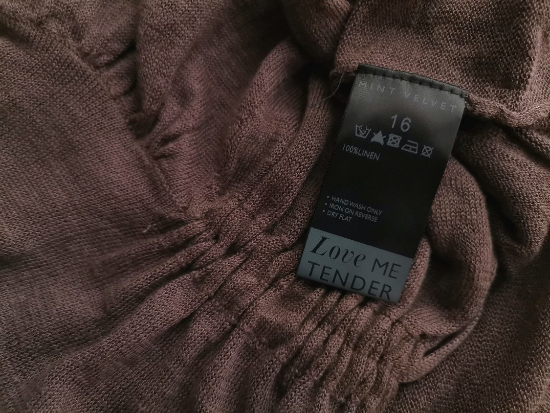 Mint Velvet Rozmiar 16 (44) Kolor Brązowy Głęboki Serek Tunika Wiązana z Przodu Bluzka Bezrękawnik Materiał Len 100% Mint Velvet Rozmiar 16 (44) Kolor Brązowy Głęboki Serek Tunika Wiązana z Przodu Bluzka Bezrękawnik Materiał Len 100%