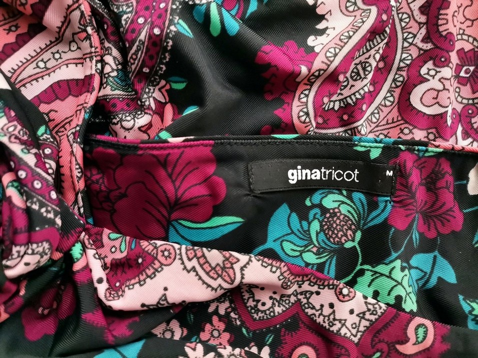 Gina Tricot Rozmiar M Kolor Czarny W serek Sukienka Letnia Bezrękawnik Do Kolan Gina Tricot Rozmiar M Kolor Czarny W serek Sukienka Letnia Bezrękawnik Do Kolan