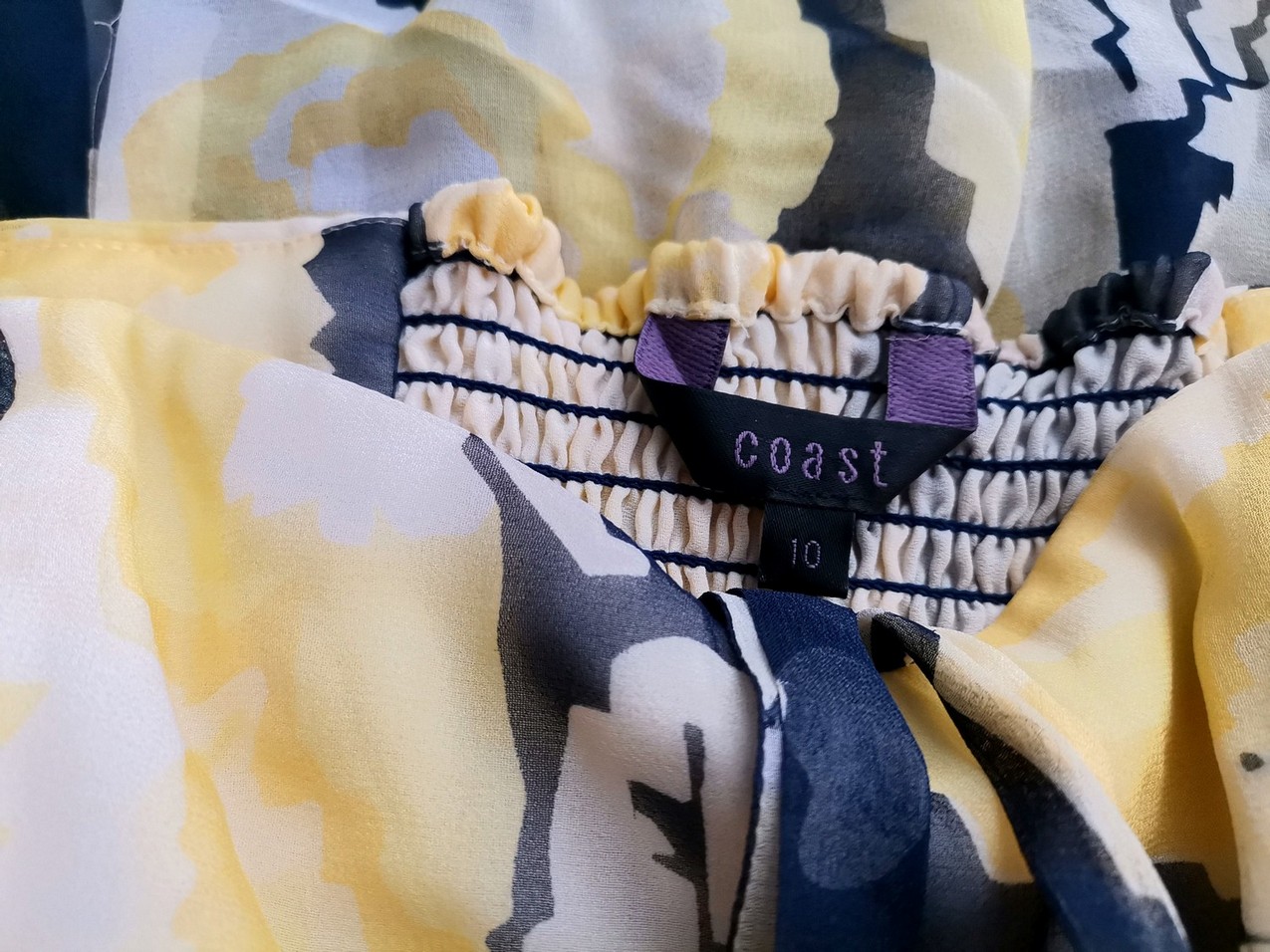 Coast Rozmiar 10 (38) Kolor Żółty Halter Sukienka Letnia Bezrękawnik Midi Materiał Jedwab 100% Coast Rozmiar 10 (38) Kolor Żółty Halter Sukienka Letnia Bezrękawnik Midi Materiał Jedwab 100%
