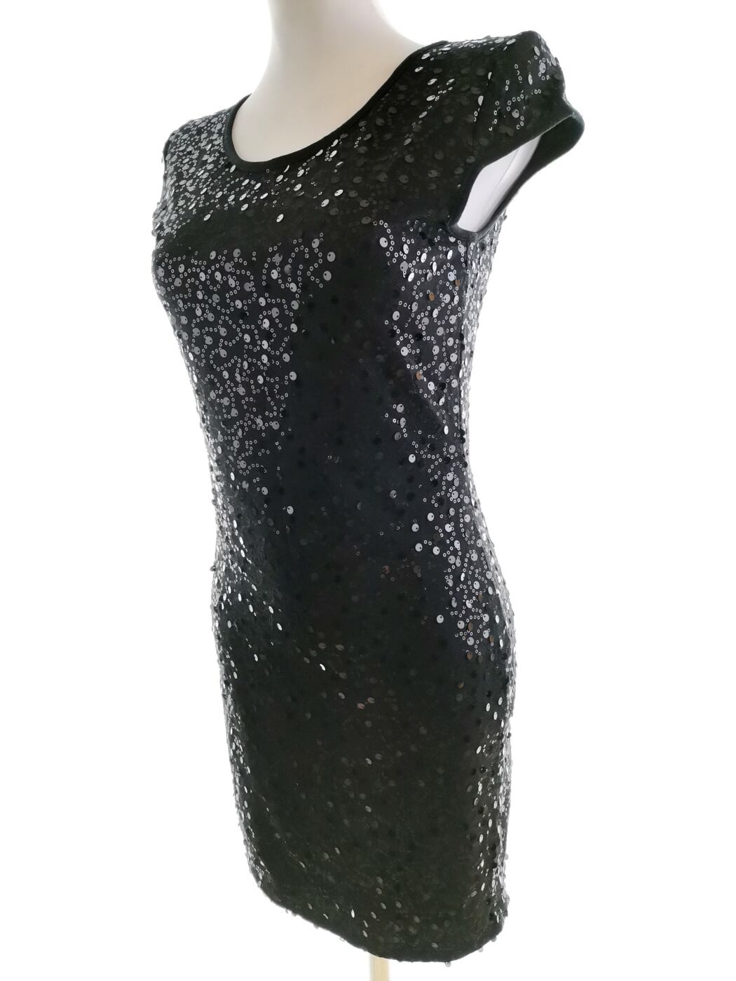 CUBUS Rozmiar 158/164cm (XS/S) Kolor Czarny Okrągły dekolt Sukienka Bodycon Krótki rękaw Krótka CUBUS Rozmiar 158/164cm (XS/S) Kolor Czarny Okrągły dekolt Sukienka Bodycon Krótki rękaw Krótka