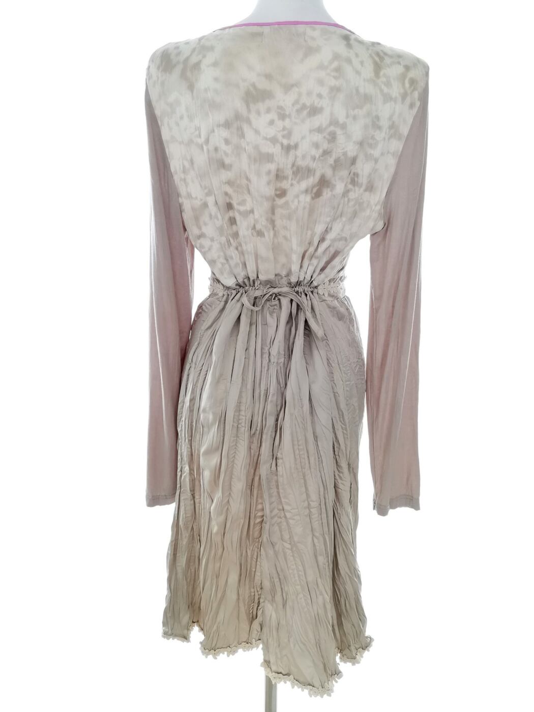 Cream Rozmiar 40 Kolor Srebrny Okrągły dekolt Sukienka Sheath Długi rękaw Midi Cream Rozmiar 40 Kolor Srebrny Okrągły dekolt Sukienka Sheath Długi rękaw Midi