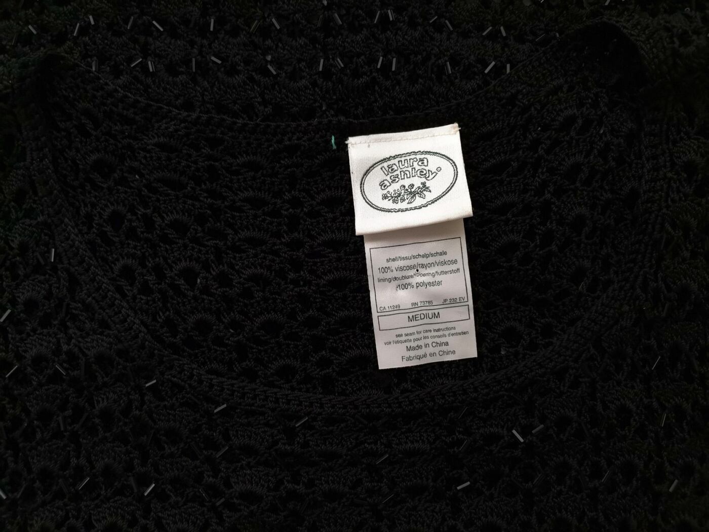 IMG_20210118_141256.jpg Laura ashley Rozmiar M Kolor Czarny Okrągły dekolt Sweter Bezrękawnik Materiał Wiskoza 100%