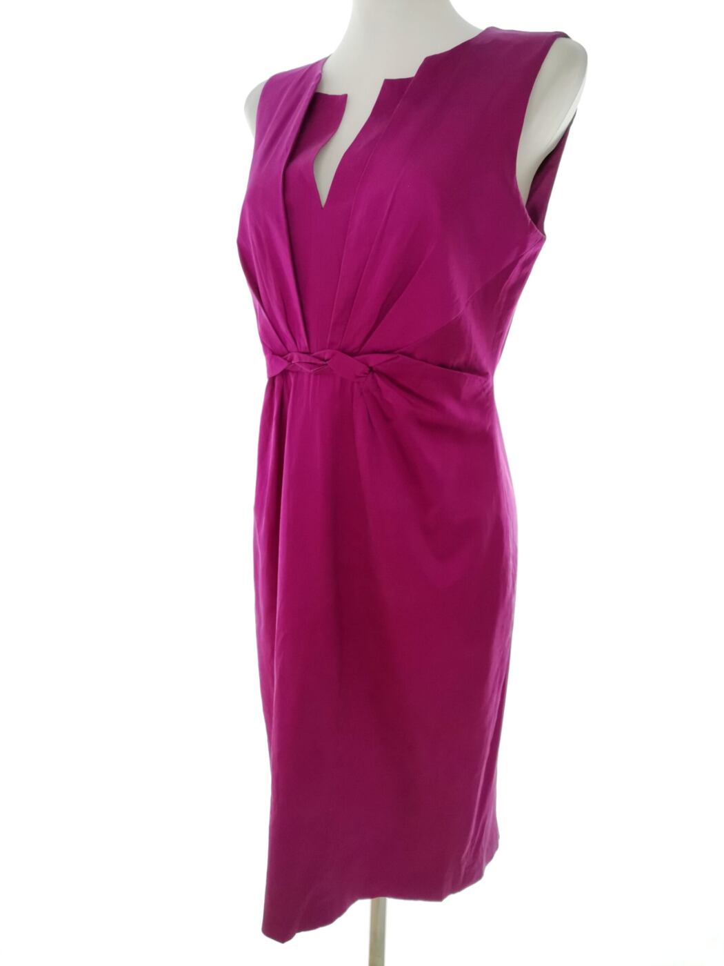 Elie Tahari Rozmiar S Kolor Fuksja Split Crew Neck Sukienka Sheath Bezrękawnik Midi Materiał Jedwab Elie Tahari Rozmiar S Kolor Fuksja Split Crew Neck Sukienka Sheath Bezrękawnik Midi Materiał Jedwab