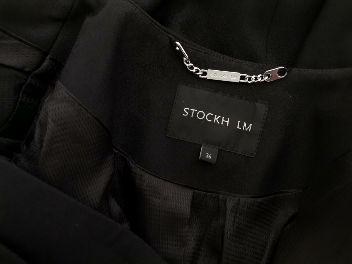 IMG_20210121_121907.jpg STOCKH LM Rozmiar 36 Kolor Czarny W serek Żakiet Haczyk Długi rękaw