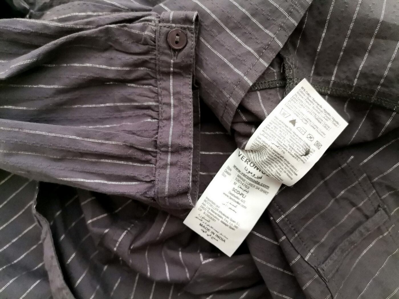 Vero moda Rozmiar M Kolor Szary Pasy Kołnierz Tunika Popover Bluzka Rękaw 3/4 Materiał Bawełna Vero moda Rozmiar M Kolor Szary Pasy Kołnierz Tunika Popover Bluzka Rękaw 3/4 Materiał Bawełna