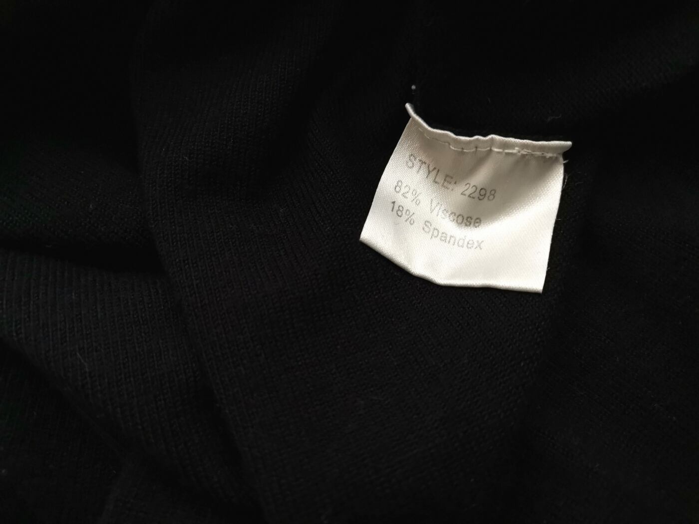 IMG_20210128_133511.jpg Saint tropez Rozmiar XL Kolor Czarny Golf Sweter Długi rękaw Materiał Wiskoza Cienka dzianina