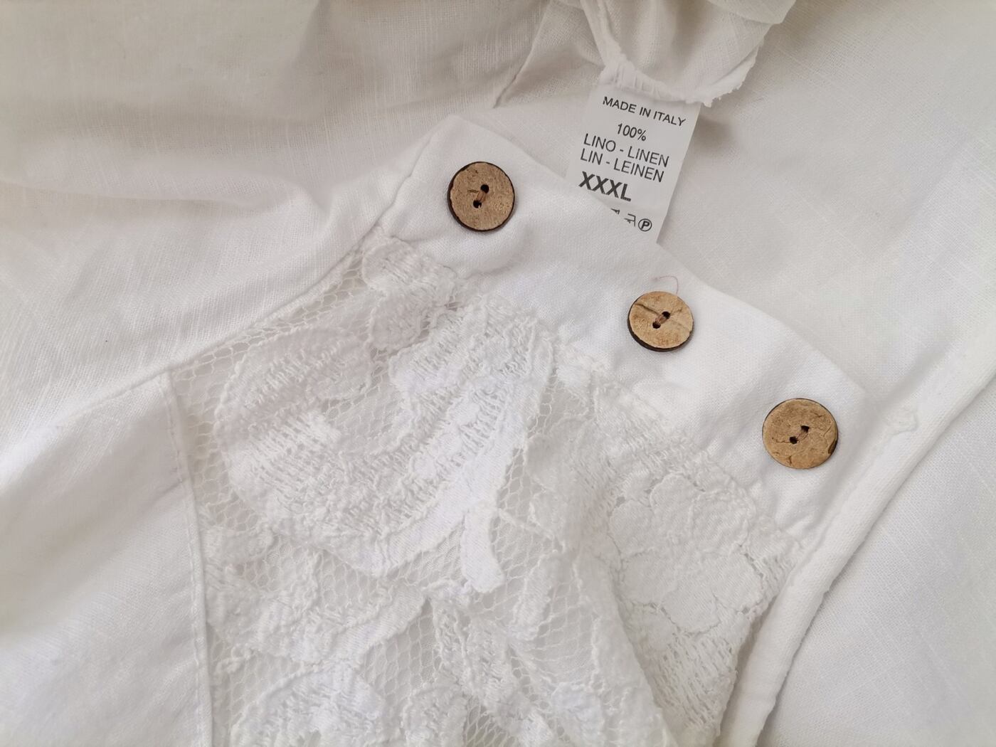 Italy Rozmiar XXXL Kolor Biały Kwadratowy dekolt Tunika Bluzka Krótki rękaw Materiał Len 100% Italy Rozmiar XXXL Kolor Biały Kwadratowy dekolt Tunika Bluzka Krótki rękaw Materiał Len 100%