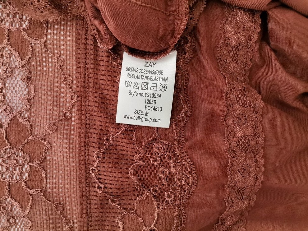 Zay Rozmiar M Kolor Brązowy Odkryte Ramiona Sukienka Prostokątna Bezrękawnik Do Kolan Materiał Wiskoza