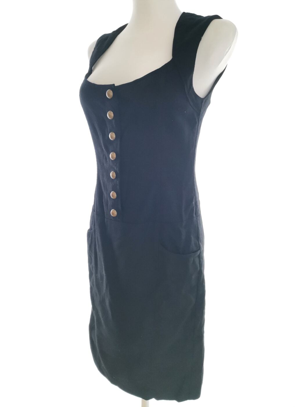 Ted Baker Rozmiar 2 (38) Kolor Czarny Kwadratowy dekolt Sukienka Prostokątna Bezrękawnik Midi Materiał Wełna 100% Ted Baker Rozmiar 2 (38) Kolor Czarny Kwadratowy dekolt Sukienka Prostokątna Bezrękawnik Midi Materiał Wełna 100%
