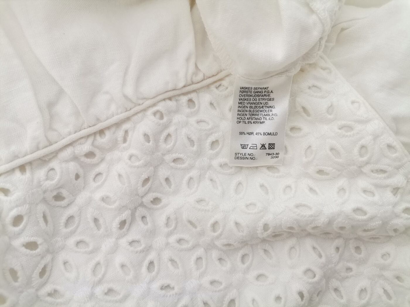 Fransa Rozmiar XL Kolor Biały Keyhole Crew Neck Sukienka Prostokątna Rękaw 3/4 Do Kolan Materiał Len Fransa Rozmiar XL Kolor Biały Keyhole Crew Neck Sukienka Prostokątna Rękaw 3/4 Do Kolan Materiał Len